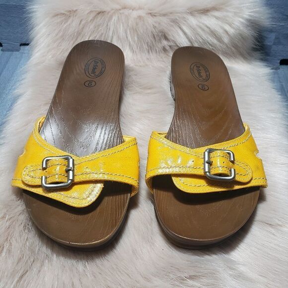 Dr. Scholl’s Yellow Slide Sandal Advanced Comfort - Picture 1 of 5